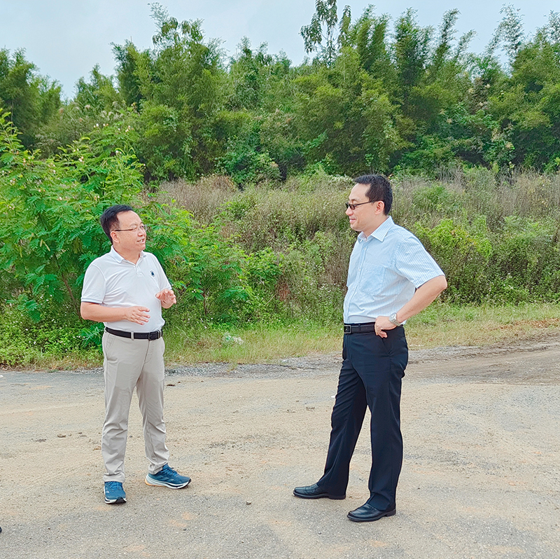 Meng Hui, Deputy Director of Jihua Laboratory, Guides Omat on Innovation-Driven Development