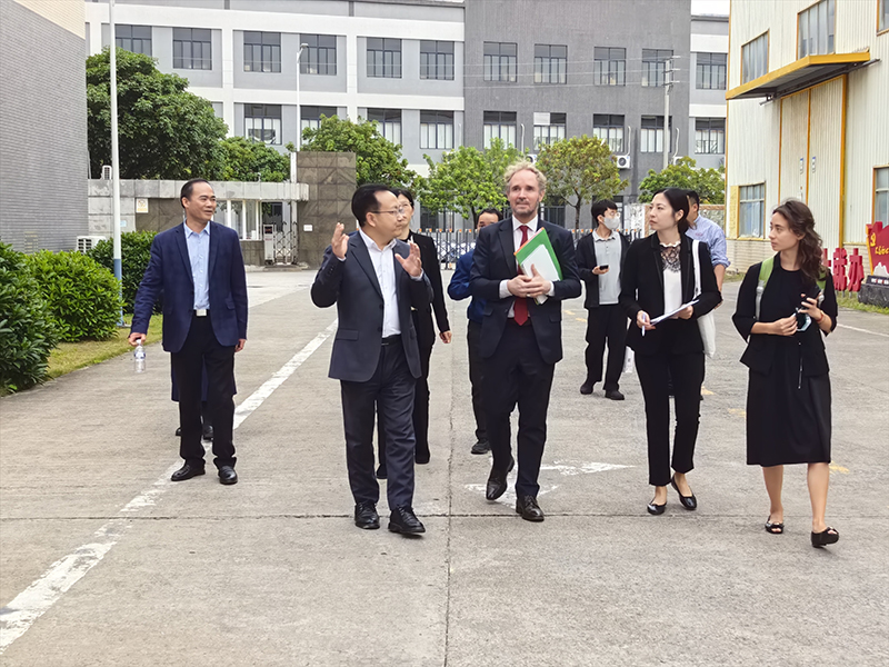 Laurent Legodec, Consul General of the French Consulate General in Guangzhou, Visits Omat